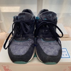 リーボックスニーカー25㎝　引き取り出来る方のみ