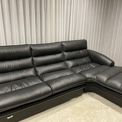 【受け取り予定者決定】購入の半額以下‼️美品！本革イタリア製カウ...