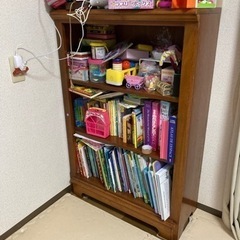 【取引中】本棚　木製　アンティーク調