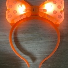 光るリボンカチューシャ