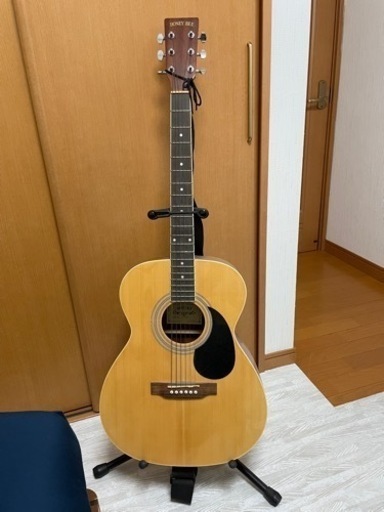 ギター売ります。古いです。