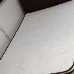 セミダブルベッドの画像