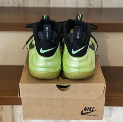 NIKE エアホームポジットプロ