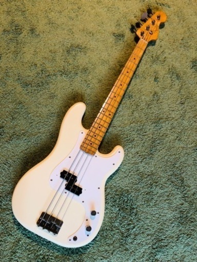 弦楽器、ギター Fender PRECISION BASS japan made