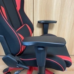 【近隣お届け可】ゲーミングチェア【AKRACING】の画像