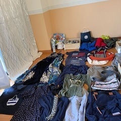 婦人服、子供用品など色々