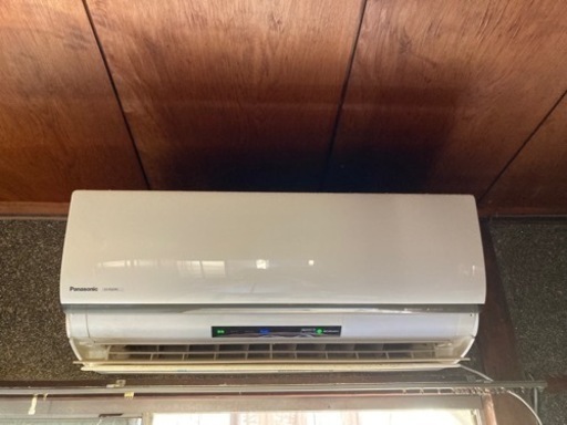 パナソニック エアコン 6〜8畳用　2014年製
