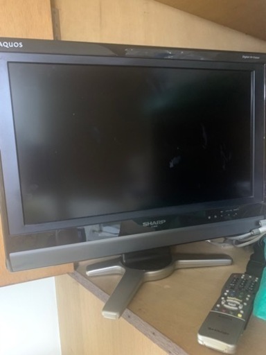 2009年製シャープAQUOS LC-20D50 取引中