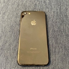 バッテリー100% iPhone7 128GB SIMフリーの画像