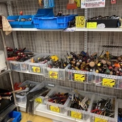 青箱（中古小物）詰め放題！ − 富山県