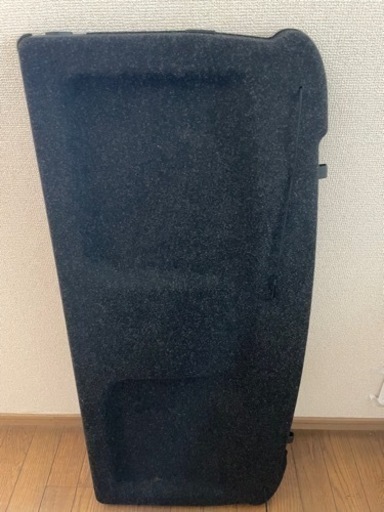 トヨタ純正　アクア　AQUA トノカバー　定価16,610円