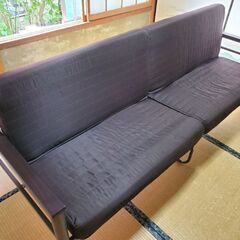 【お譲り完了しました】ベッドにもなるパイプソファーの画像