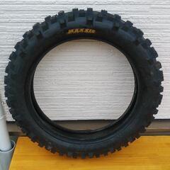 ほぼ新品タイヤ　MAXXISエンデューロ