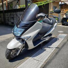 YAMAHAマジェスティー125
