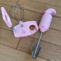 クッキーのかたとミキサーの画像