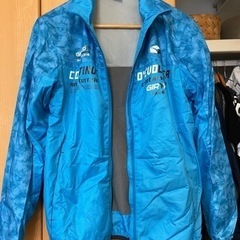 ウィンドブレーカー　GIRAUDM