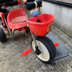 引取り限定　三輪車あげます。
