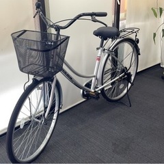 ★ほぼ新品　自転車　ママチャリ　シティサイクル　シルバー　カゴ付...