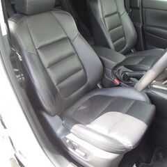 24年 CX-5 2.2 XD-Lパッケージ/軽油/純正ナビ/TV/バック/サイドカメラ/黒革シート/シートヒーター/64,870kmの画像