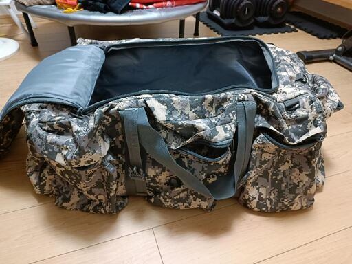 ミリタリーバッグ90L 防災、キャンプ