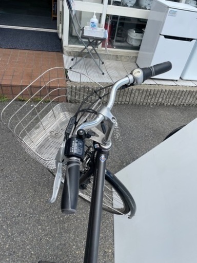 電動アシスト自転車（27インチ）ブリジストン　電動/黒　　中古品