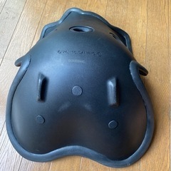 ハローキティ　骨盤矯正座椅子の画像