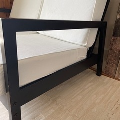 【お譲りします！】ウッドフレームソファ. 2人掛けの画像