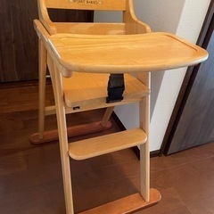 【引き渡し調整中】カトージ 木製ハイチェア ミッキー ミニーちゃ...