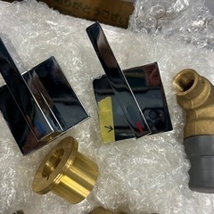 ■KOHLER コーラー 7469T-B4?■バスルーム用水栓セット シャワー他■水栓用部品 ジャンク品 欠品ありの画像