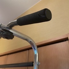 【受け渡し予定者が決まりました！】ぶら下がり健康器　懸垂マシン　チンニングの画像