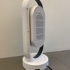 電気ファンヒーターの画像
