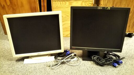 【動作OK】17インチPCモニター2台