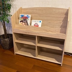 絵本棚　おもちゃ収納　本棚　子供用の画像