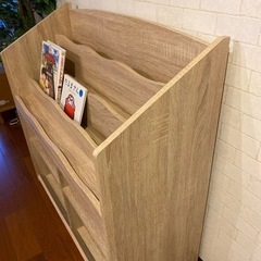 絵本棚　おもちゃ収納　本棚　子供用の画像