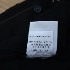 GUCCI 黒パンツの画像