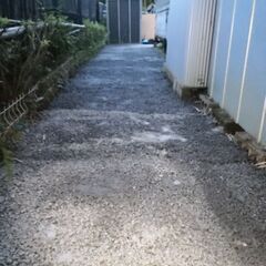 【現金日払】9/5(月)8時〜とにかく体力があれば可 整地、diyコンクリ作業員募集の画像