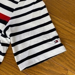 トミーヒィルヒガーTシャツの画像