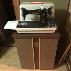 アンティークミシン　ペダル付き