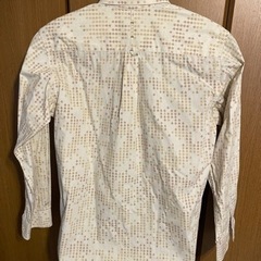 アクリルコーティング シャカシャカ素材の長袖シャツの画像