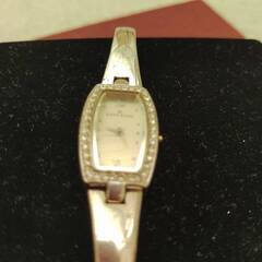 ANNE KLEIN 　デザイン性高いブレスレット　レディース腕時計　美品　【稼働確認済み】の画像
