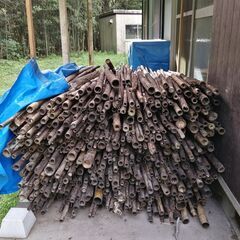 焚き物(枯れ竹、薪)
