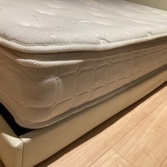 ダブルマットレスの画像