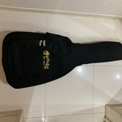 アコースティックギターの画像