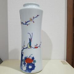 鍋島焼 雅山 梅の花瓶の画像