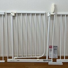 ベビーズゲイト 拡張フレーム＋拡張パネル 美品 付属品+取扱説明...