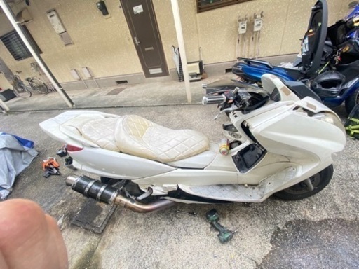 交渉中3名早期引き取り希望瀬谷区です！4d9  自賠責つき　マジェスティ