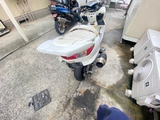 交渉中3名早期引き取り希望瀬谷区です！4d9  自賠責つき　マジェスティ