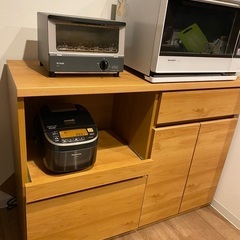 LOWYAの食器棚　