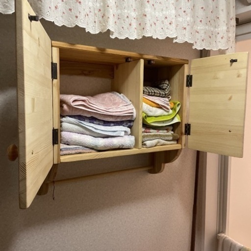 手作りタオル収納棚