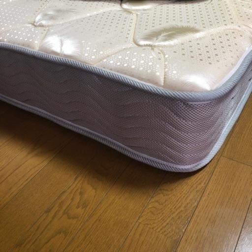 セミダブル　決まりました！！